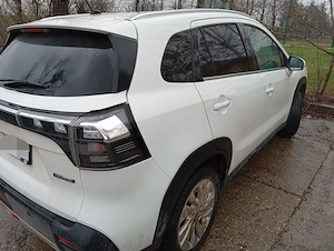 Suzuki S-CROSS Passion 1.4L MILD HYBRID 110 CP M6 2WD din 2025 in prezent 8300 km  - imagine 3