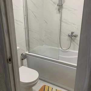 Inchiriere garsoniera zona Mall Vitan