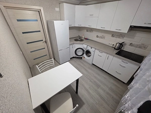 Inchiriez garsonieră în zona Păcii aproape de metrou