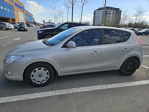 Hyundai I30 1.6 MPI 3750  NEGOCIABIL  - imagine 3