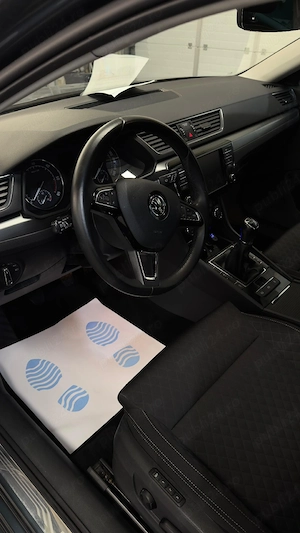 Skoda Superb 2.0 TDI 2017 - imagine 4