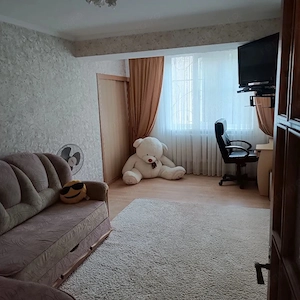 Inchiriere apartament 2 camere zona Cantemir - imagine 2