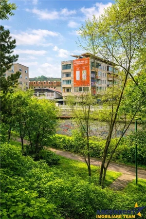 Apartament 2 camere,luminos,incadrat de liniste si verdele naturii,Ultracentral,Brasov - imagine 10