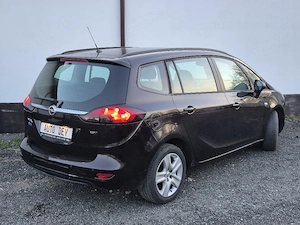 Opel Zafira Tourer - imagine 4