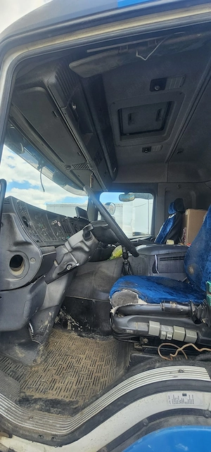 Autobasculanta Scania 94G 310 - imagine 4