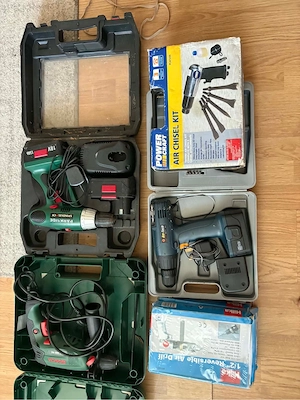 Set scule electrice + unelte bricolaj