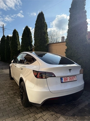 Vand Tesla Model Y 2023 - imagine 3