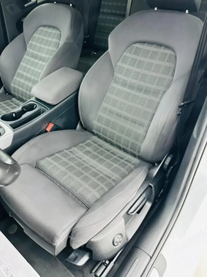 AUDI A4 - imagine 17