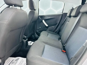 PEUGEOT 208 - imagine 15