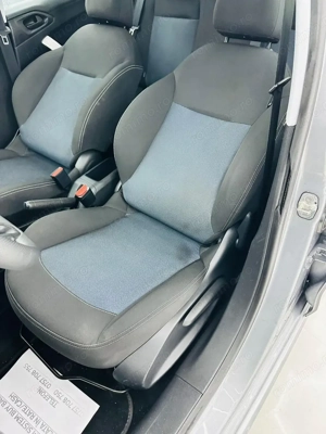 PEUGEOT 208 - imagine 19