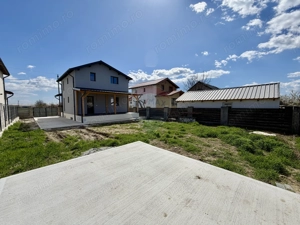 Casă / Vilă Golesti - imagine 4