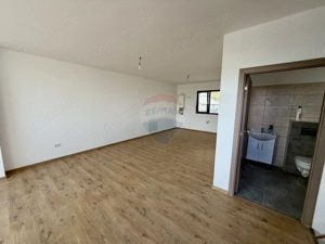 Casă / Vilă Golesti - imagine 6