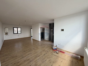 Casă / Vilă Golesti - imagine 8