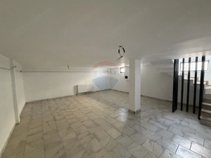 Casă / Vilă Golesti - imagine 20