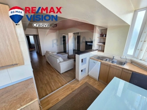 Apartament cu 4 camere de închiriat în zona Central - imagine 2