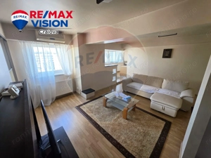 Apartament cu 4 camere de închiriat în zona Central