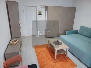 Garsoniera Etaj 3 - Metrou Aparatorii Patriei la 10 Minute