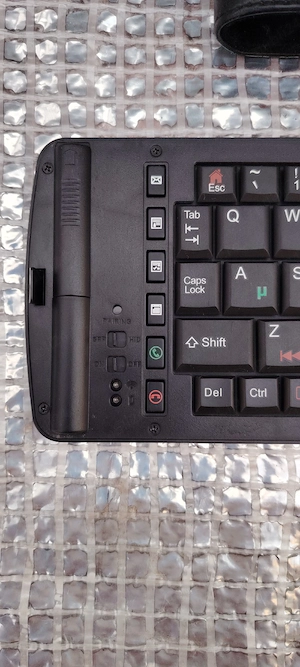 Tastatura Wifii tableta și telefon.  - imagine 3