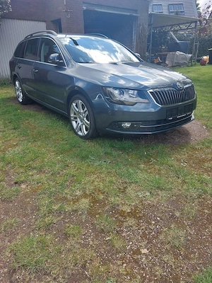 Vând Skoda Superb  - imagine 2
