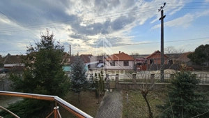 Vila de vanzare in Ghioroc - imagine 20