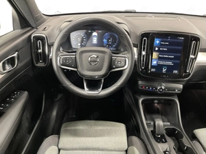 Volvo XC 40 - imagine 6