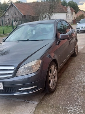 De vînzare Mercedes c 220 - imagine 4