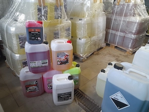 Spuma activa alba si colorata - imagine 3