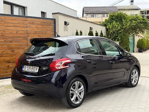 Peugeot 208 1.6 Diesel 95 Cp - imagine 3