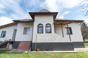  Casa gata de mutat+teren 1000 mp in zona de deal, jud. Arges