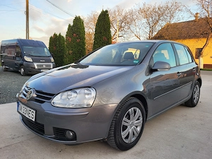 Vw golf 5 1.6 benzină GOAL 