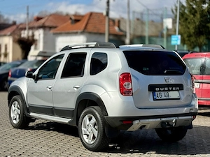Dacia Duster 1.5 dCi Euro 5 Prestige - imagine 3