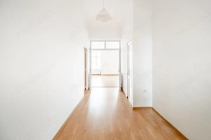 Apartament elegant în clădire cu arhitectură istorică  - imagine 6