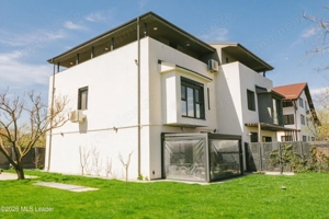 Vila premium in proximitatea Porsche Nord-Campul Pipera 362mp curte