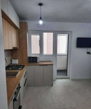 aparatorii patriei studio etaj 5