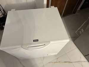 Vând lada frigorifică Zanussi 210l - imagine 2