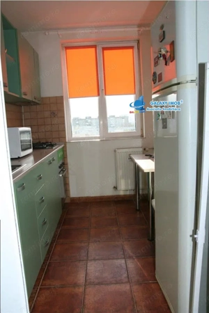 Apartament 3 camere de inchiriat zona Drumul Taberei Valea Ialomitei - imagine 13