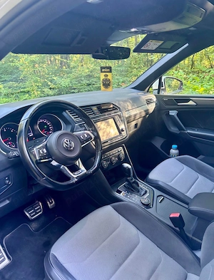 Volkswagen Tiguan R line - imagine 4
