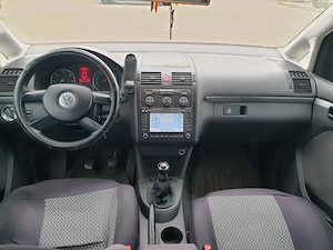 Volkswagen Touran 1.9 TDI   7 locuri - imagine 6