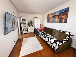 Casă calcan tip garsonieră - curte proprie – zona Liceului Pedagogic