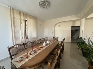 Casă spațioasă cu etaj, teren generos și livadă, Zona Paulesti - imagine 4