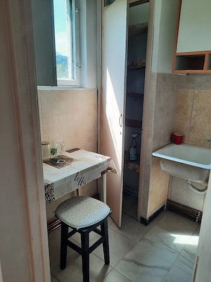 Închiriez Garsonieră - imagine 5