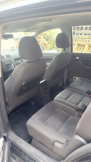 Vand Touran 2.0 tdi - imagine 3