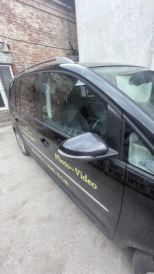 Vand Touran 2.0 tdi - imagine 5