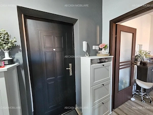 Apartament 2 camere, decomandat, etaj 2 din 2, cu pod, zona Aeroport, comision 0% - imagine 6