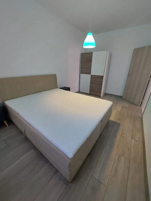 Proprietar ,inchiriez ap  - imagine 4