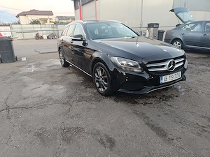 Vând Mercedes Benz C200 d