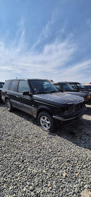 Dezmembrez Land Rover Range Rover