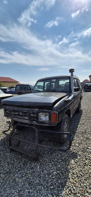 Dezmembrez Land Rover Discovery 1