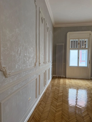 Spațiu elegant de închiriat în clădire istorică Casa Steiner Miks - imagine 7