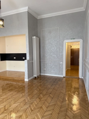 Spațiu elegant de închiriat în clădire istorică Casa Steiner Miks - imagine 4